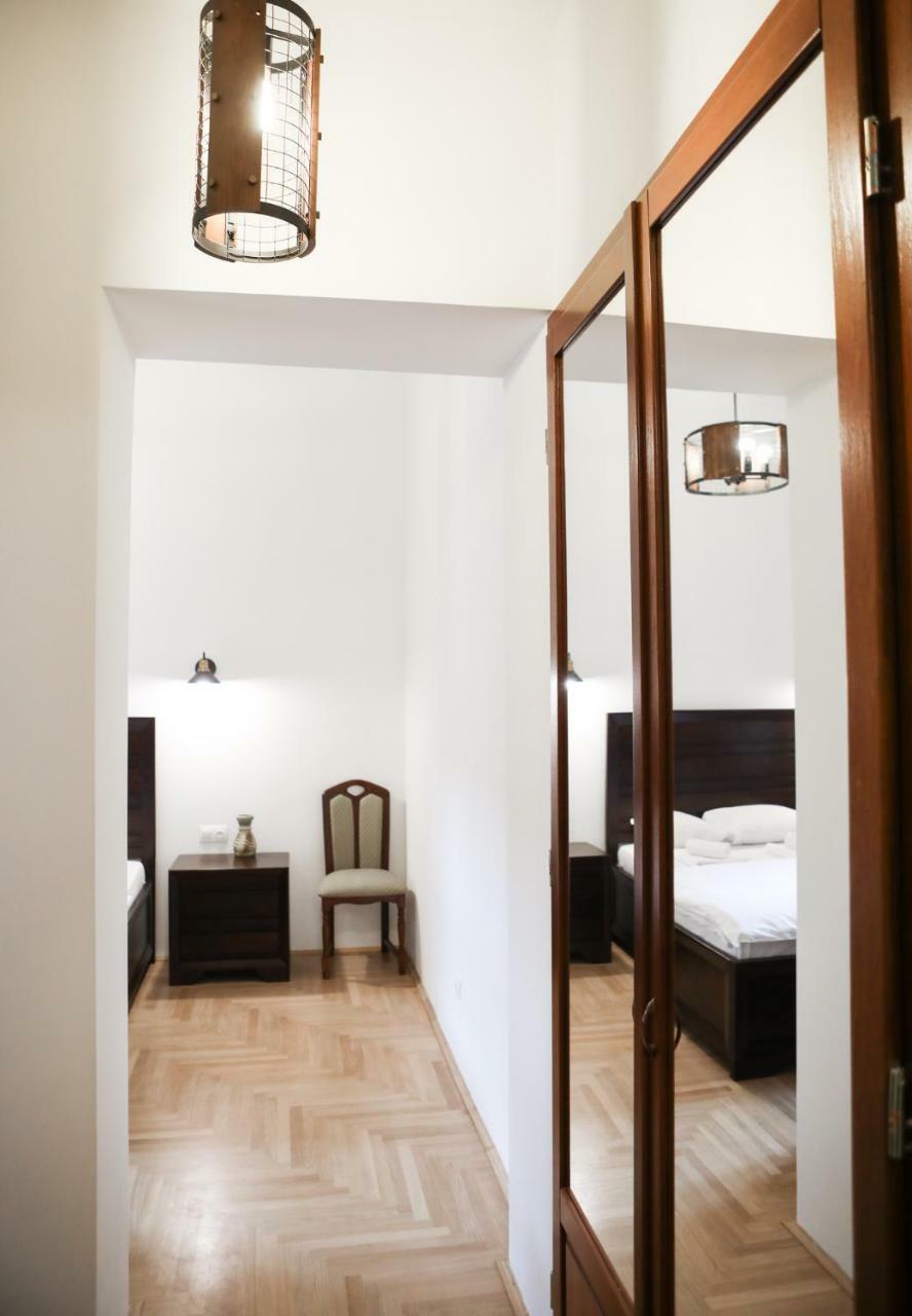 Contessa Central Studio Cluj-Napoca Exteriör bild